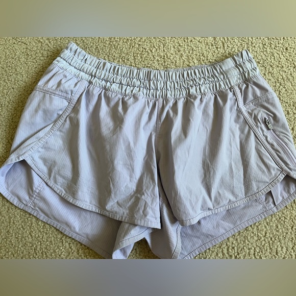 lululemon athletica Pants - Lilac Lululemon Tracker Shorts III *4-way stretch